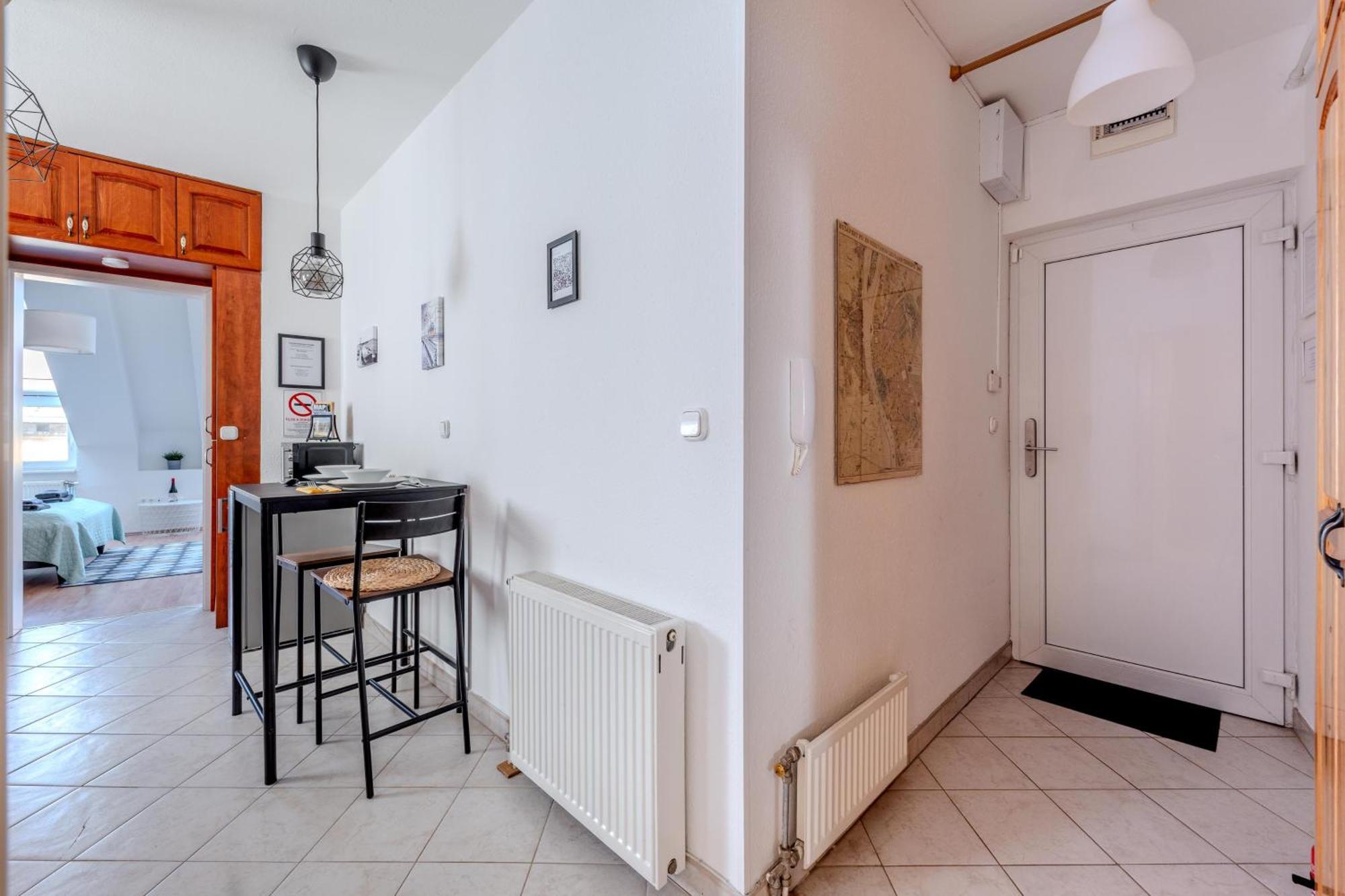 Cozy Flat In The Heart Of Buda Βουδαπέστη Εξωτερικό φωτογραφία