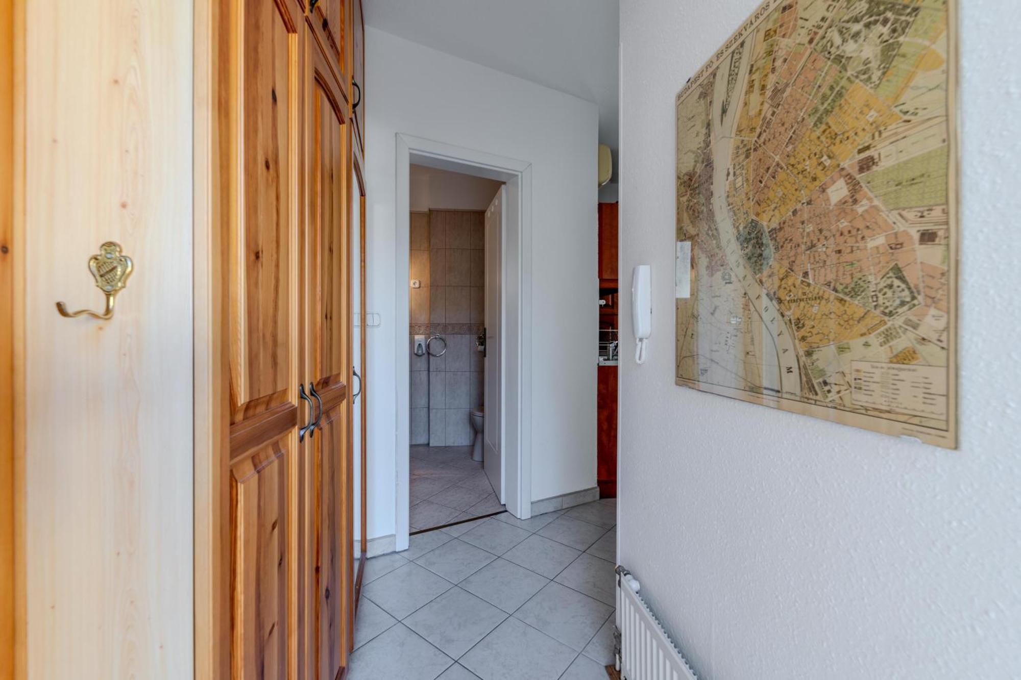 Cozy Flat In The Heart Of Buda Βουδαπέστη Εξωτερικό φωτογραφία